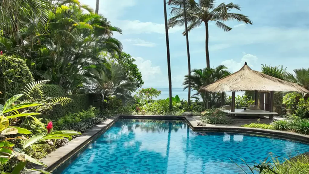 kolam renang hotel sheraton lombok