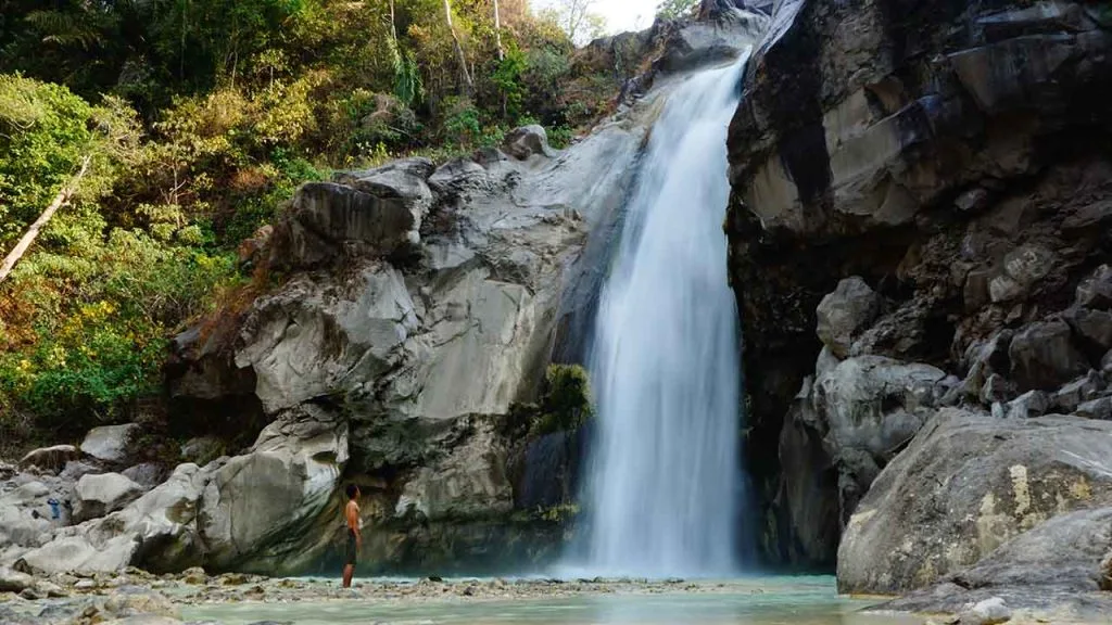 air-terjun-mangku-sakti-lombok