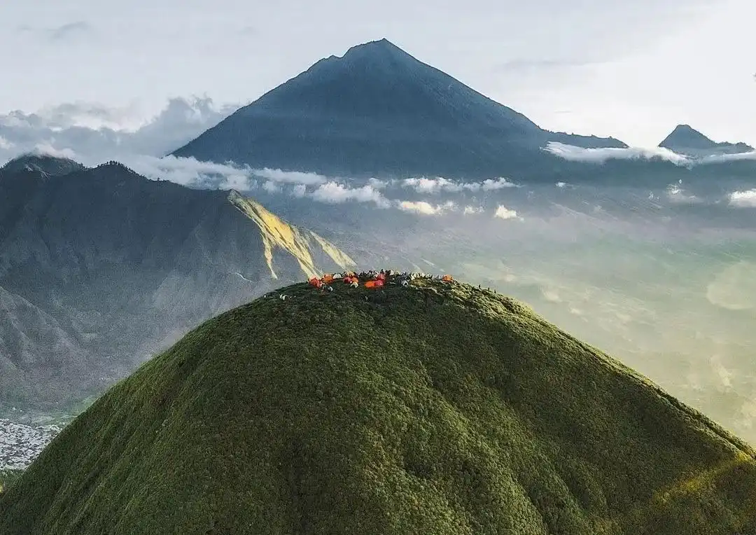 bukit anak dara sembalun lombok