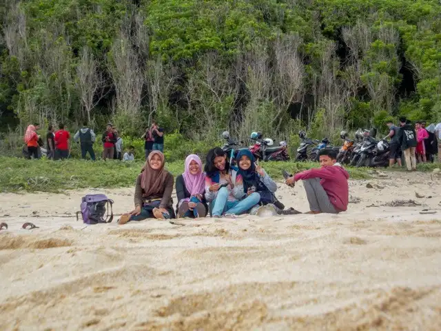 Mount Tunak Nature Recreation Park - Magical Gift For Mandalika 8 Piknik di bukit tunak