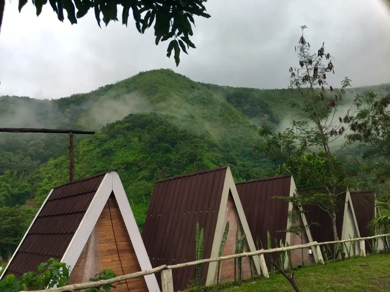 glamping di sembalun arum rinjani park