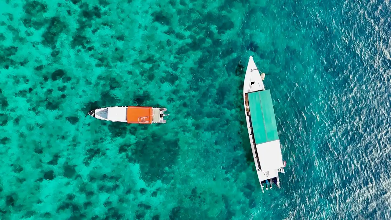 jernihnya air laut gili island trawangan