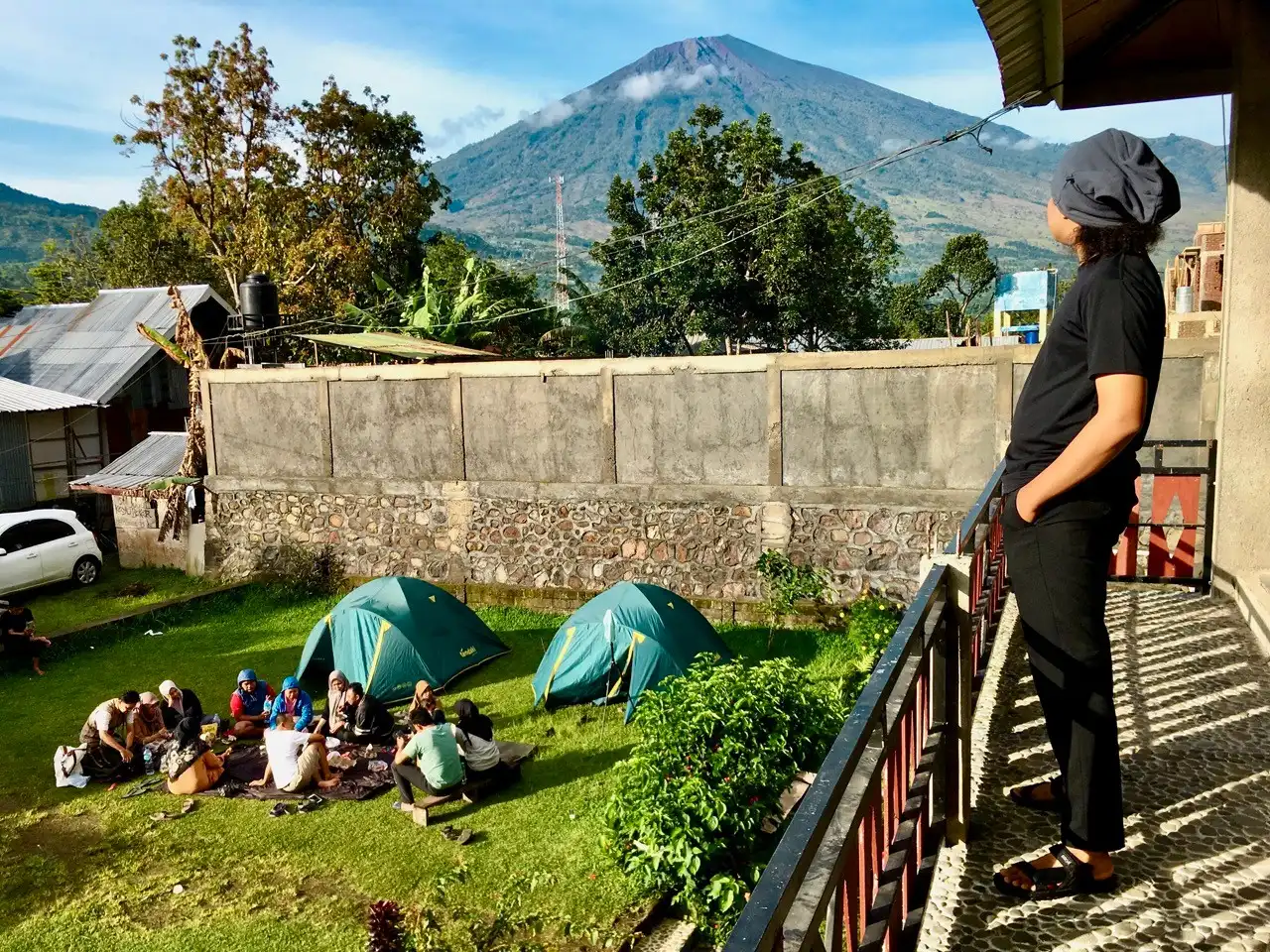 Review of Mandiri Homestay Sembalun with a View of Mount Rinjani and Pergasingan Hill 1 mandiri homestay sembalun penginapan m