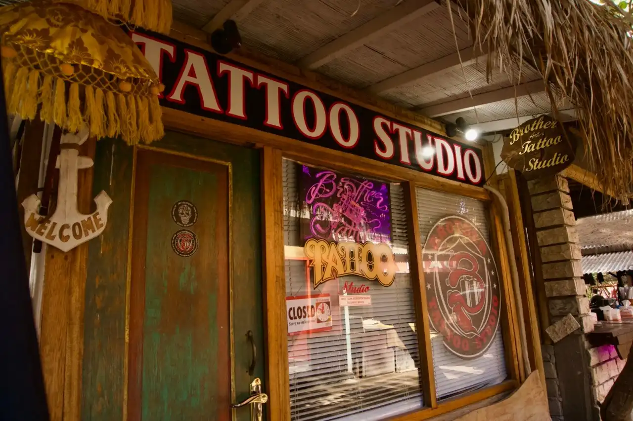 studio tato bambu tradisional gili trawangan